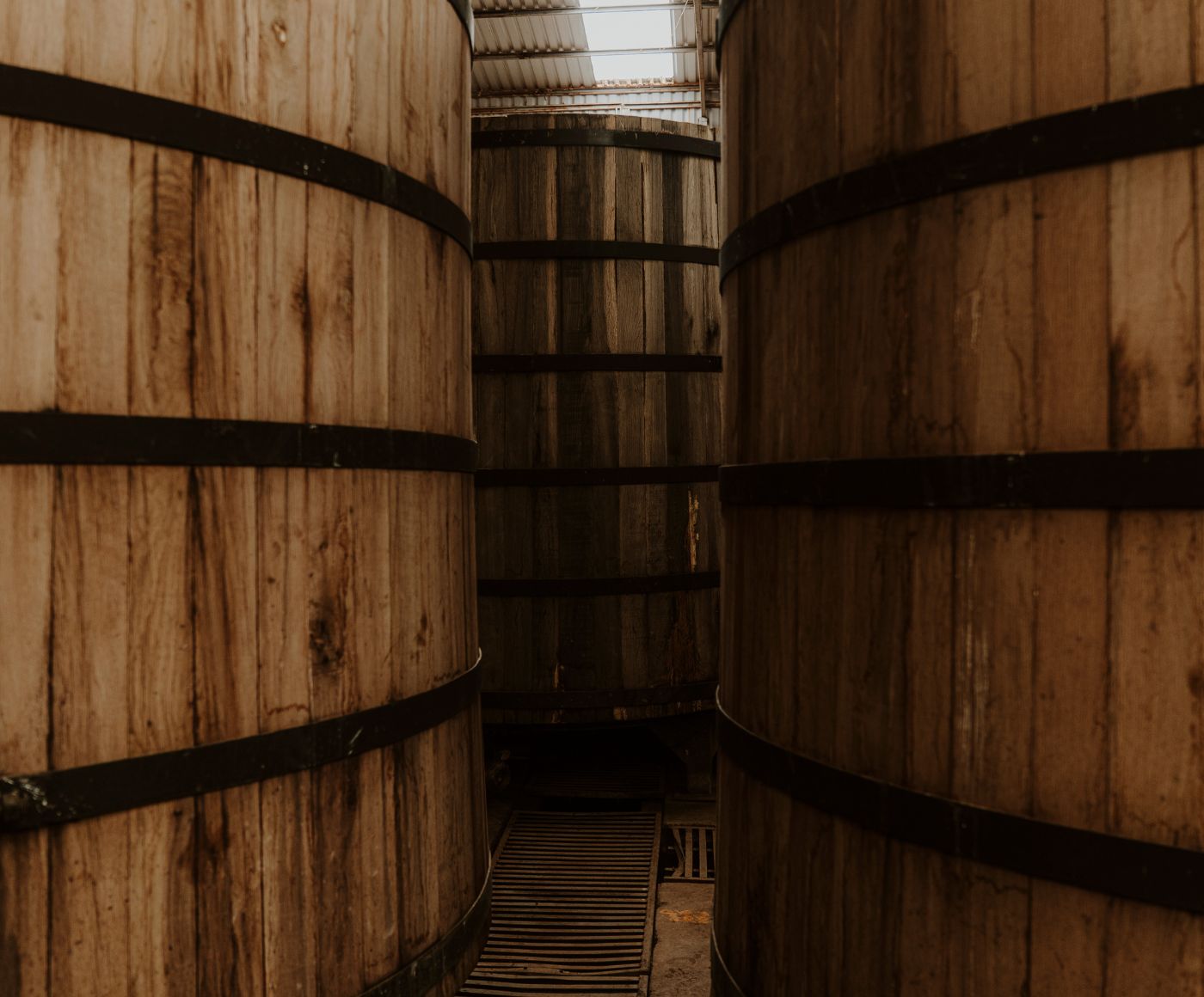 Reposo — Barrica de roble, paciencia y silencio